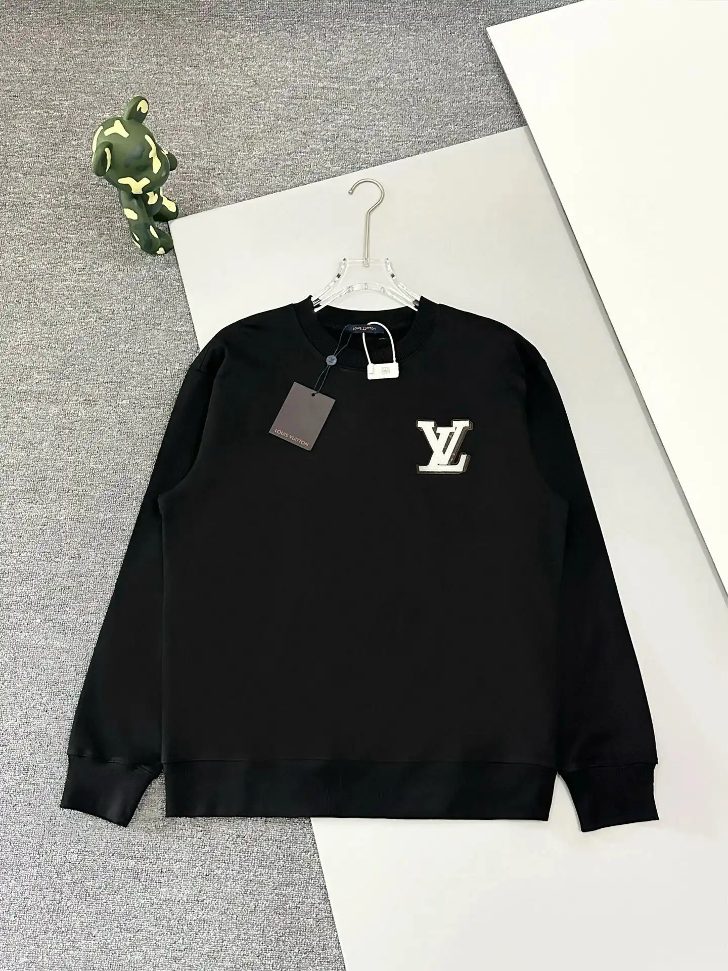 Louis Vuitton Hoodie [28 styles] 2